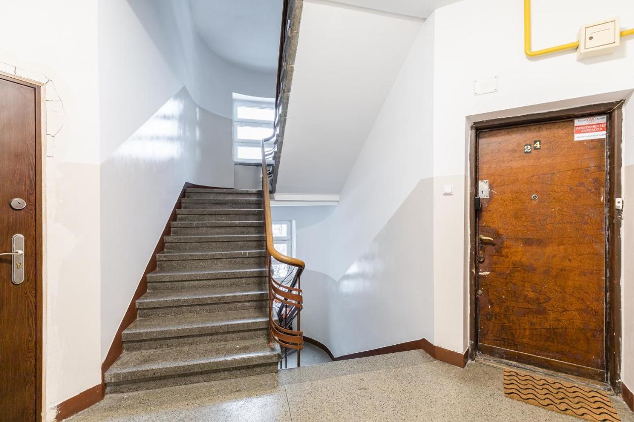 ワルシャワSuperapart Tarchominska Apt 24アパートメント エクステリア 写真